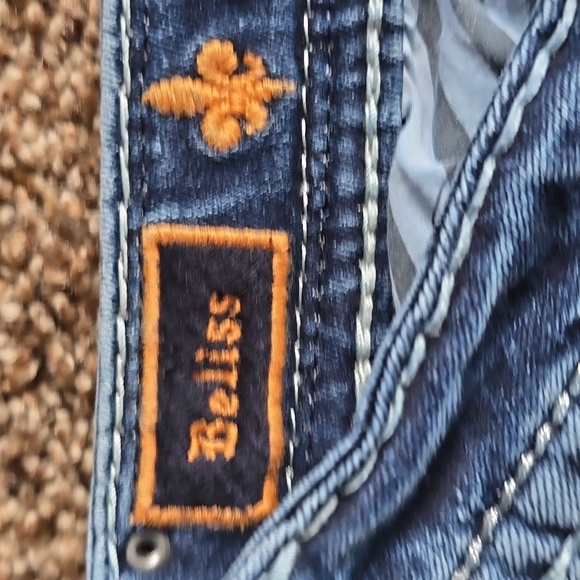 Women's rock revival jeans - Picture 5 of 8